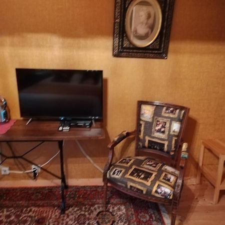 Apartmán Chambre D'Hotes Acces Separe Et Possibilite Table D'Hotes Sur Reservation Ver  Exteriér fotografie