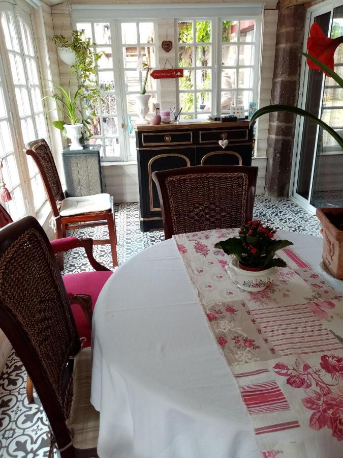 Apartmán Chambre D'Hotes Acces Separe Et Possibilite Table D'Hotes Sur Reservation Ver  Exteriér fotografie
